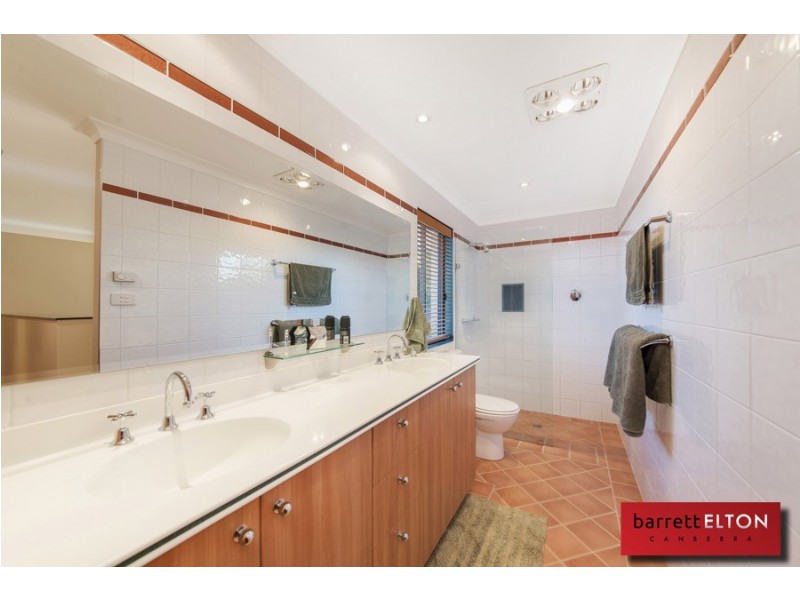 6 Counihan Court, Dunlop ACT 2615