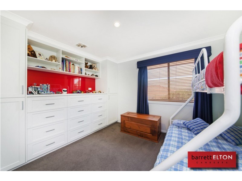 6 Counihan Court, Dunlop ACT 2615