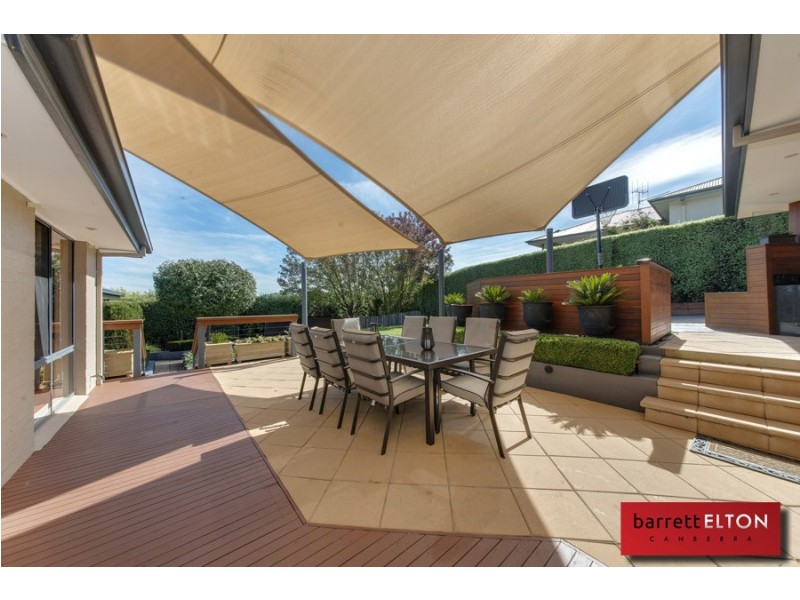 6 Counihan Court, Dunlop ACT 2615