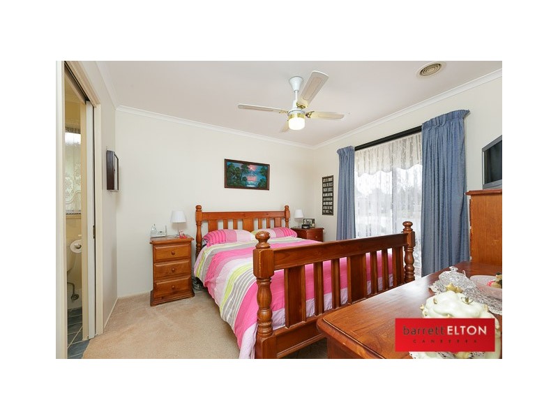 5 Higham Place, Dunlop ACT 2615