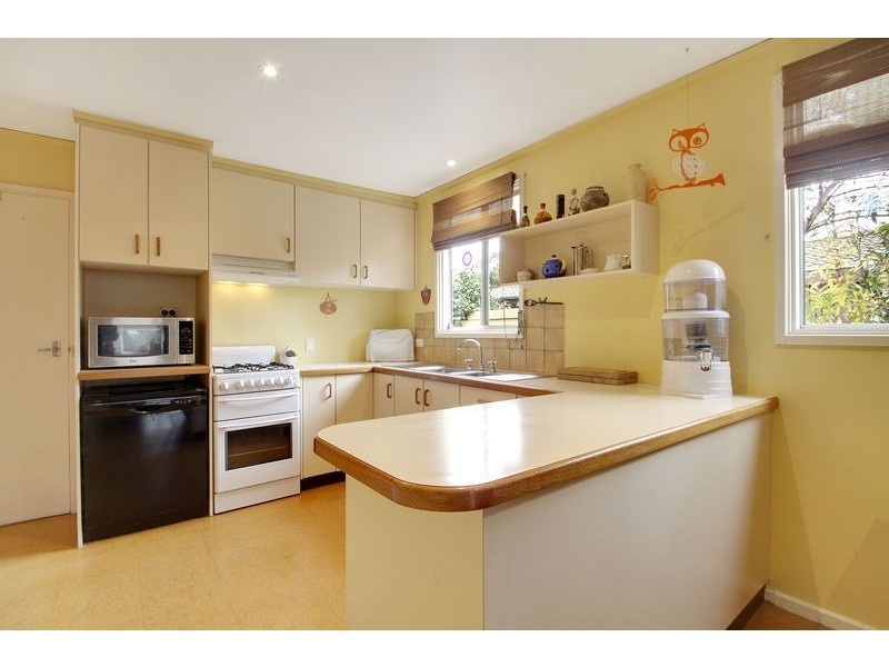 84 Maitland Street, Hackett ACT 2602