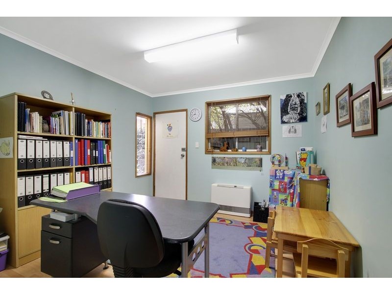 84 Maitland Street, Hackett ACT 2602