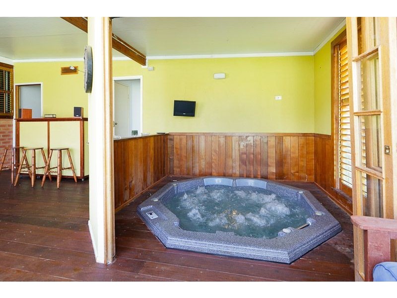 45 Bettington Circuit, Charnwood ACT 2615