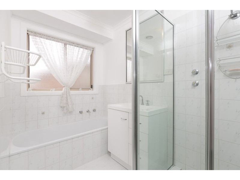 6 Clucas Place, Bonython ACT 2905