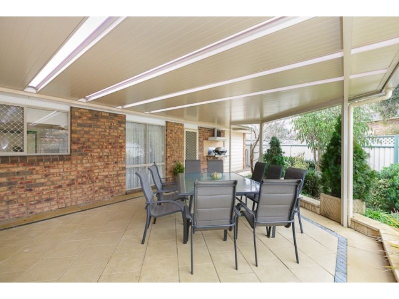 6 Clucas Place, Bonython ACT 2905