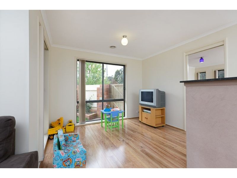 30 Gouldsmith Street, Dunlop ACT 2615