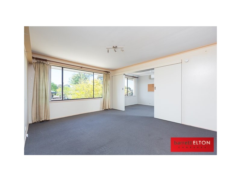 14 Laman Place, Charnwood ACT 2615