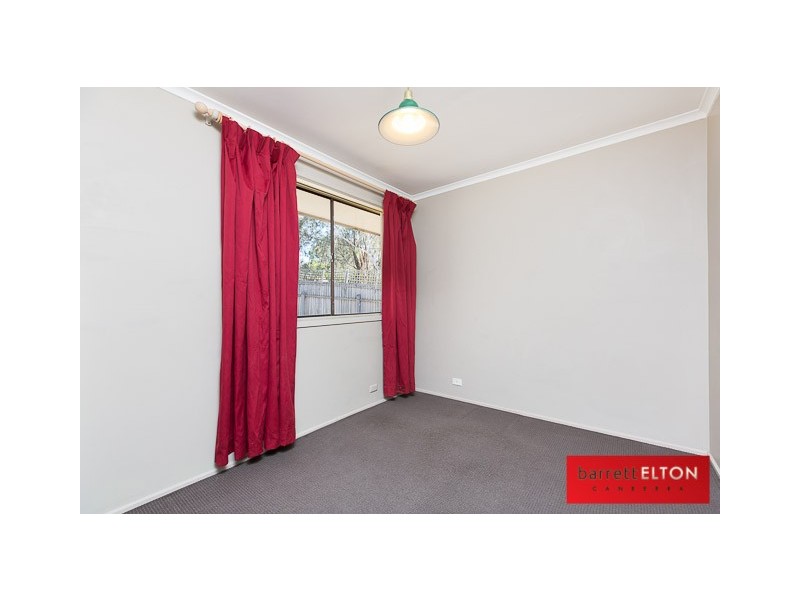 14 Laman Place, Charnwood ACT 2615