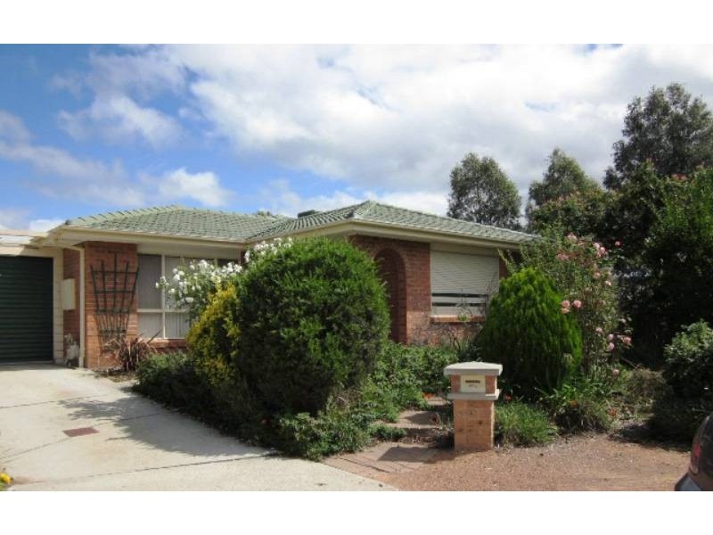 11 Lark Place, Ngunnawal ACT 2913