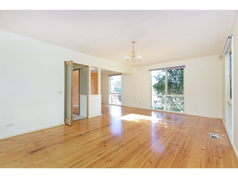 152 Namatjira Drive, Chapman ACT 2611