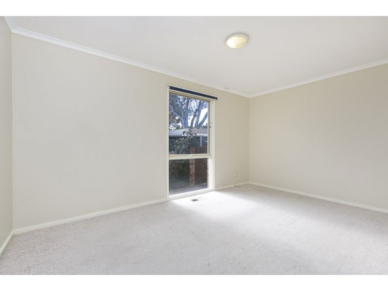 152 Namatjira Drive, Chapman ACT 2611