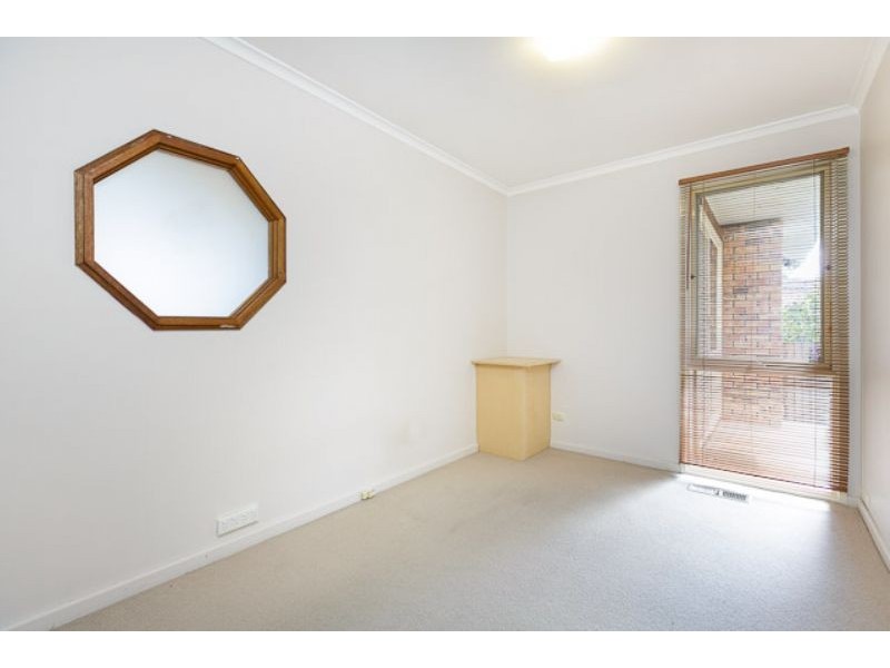 152 Namatjira Drive, Chapman ACT 2611