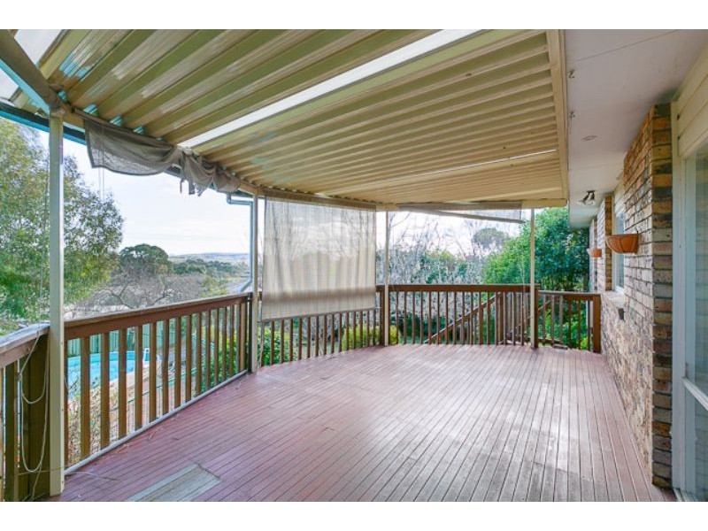 152 Namatjira Drive, Chapman ACT 2611