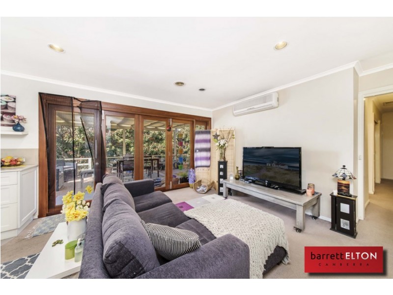 22 Dalley Crescent, Latham ACT 2615