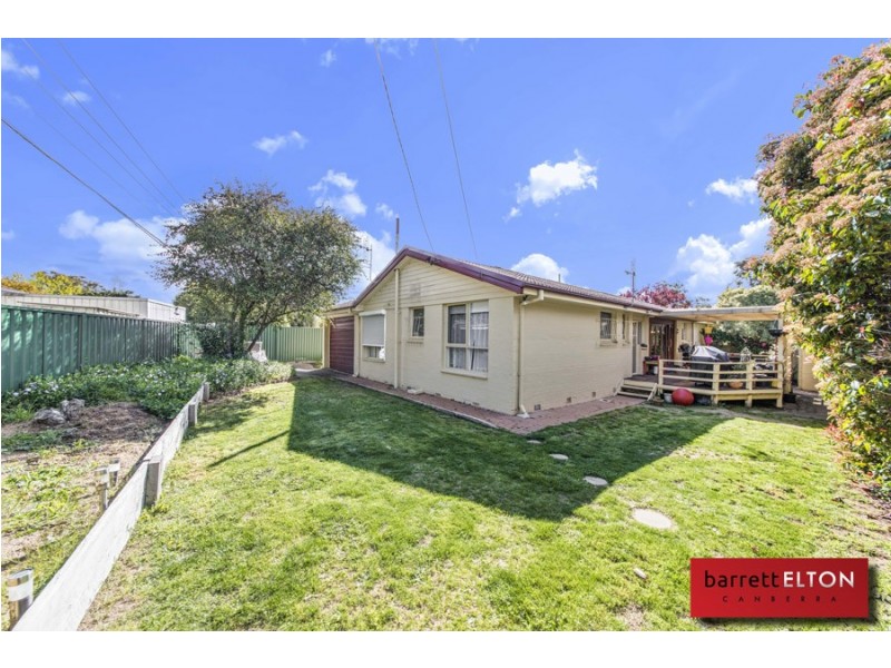 22 Dalley Crescent, Latham ACT 2615