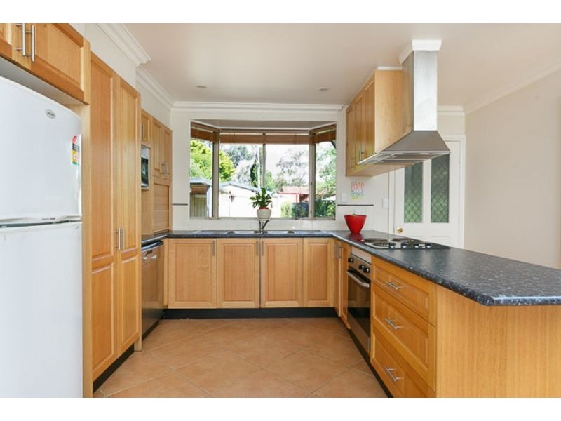 10 Kinsella Street, Higgins ACT 2615