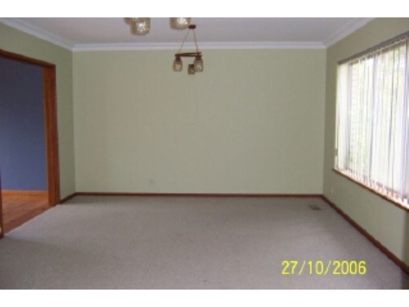 37 Stretton Crescent, Latham ACT 2615