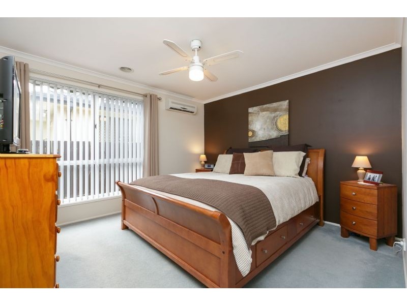 11 Coolgardie Street, Dunlop ACT 2615