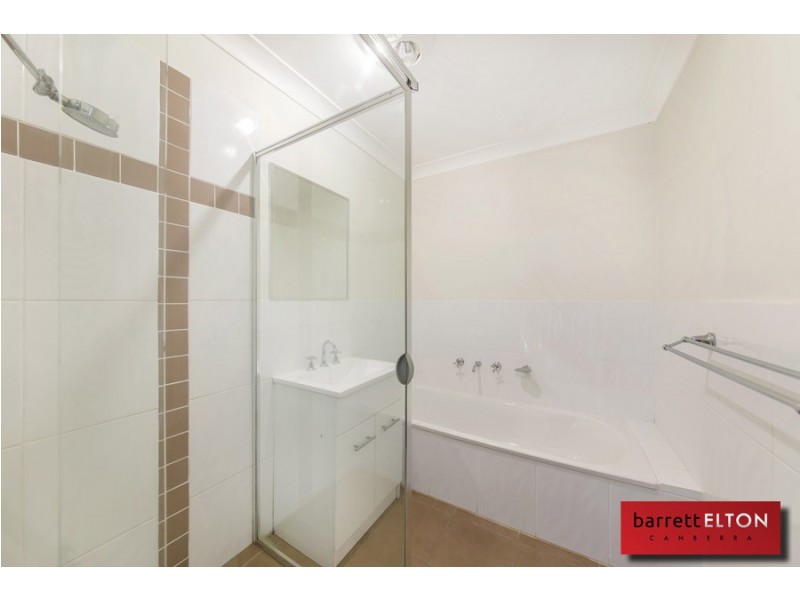 258 Anthony Rolfe Avenue, Gungahlin ACT 2912