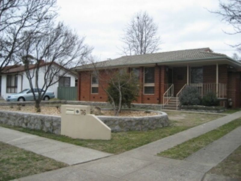 76 O’Loghlen Street, Latham ACT 2615