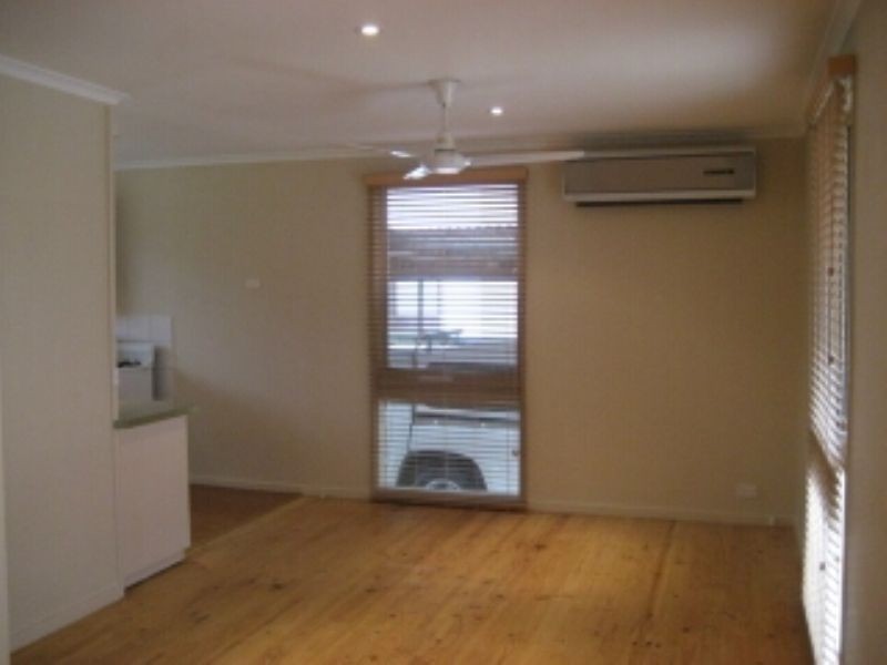 76 O’Loghlen Street, Latham ACT 2615