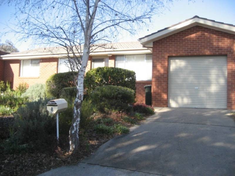 8 Scobie Place, Holt ACT 2615
