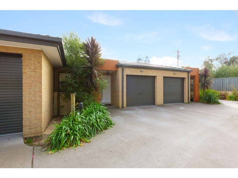 2/13 Coppin Place, Weetangera ACT 2614