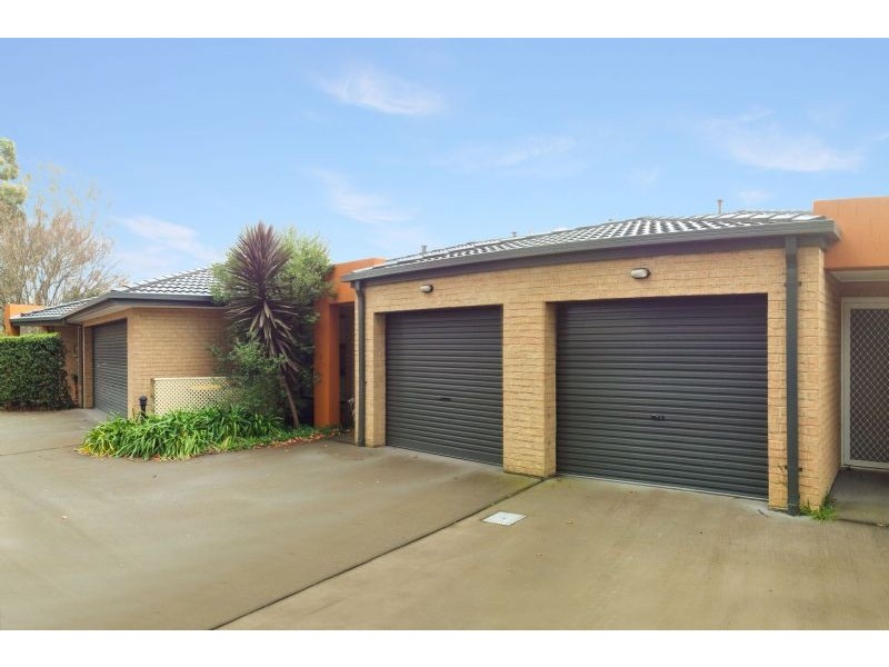 2/13 Coppin Place, Weetangera ACT 2614