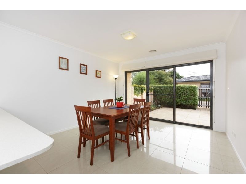 2/13 Coppin Place, Weetangera ACT 2614