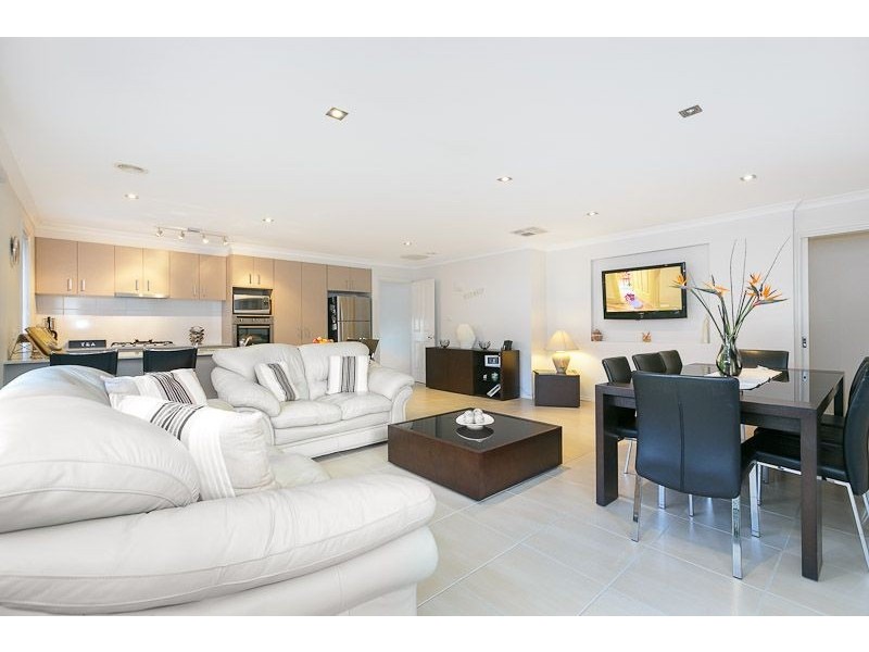 8 Powley Street, Casey ACT 2913