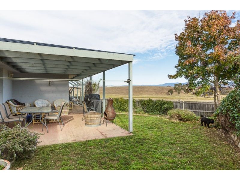 74 Hugh McKay Crescent, Dunlop ACT 2615