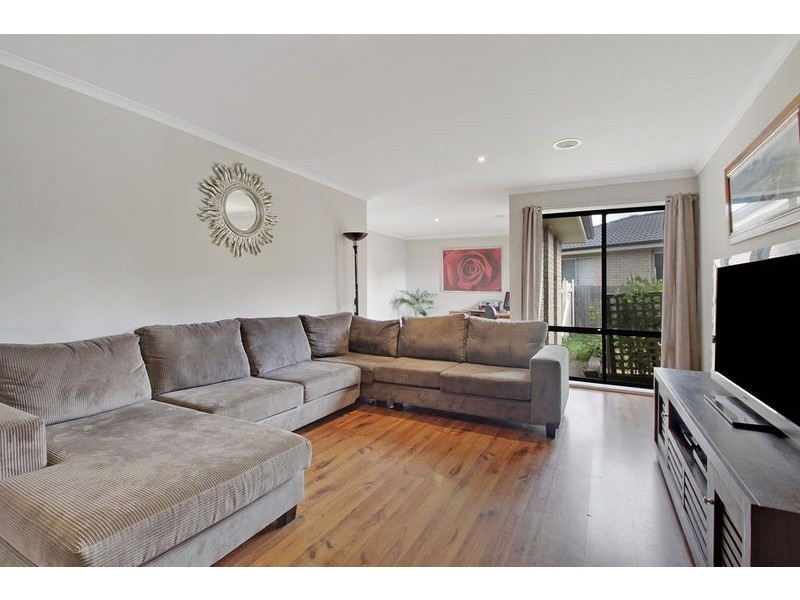 12 Lovely Close, Dunlop ACT 2615