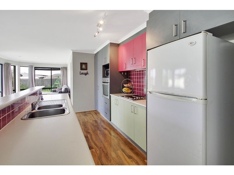 12 Lovely Close, Dunlop ACT 2615