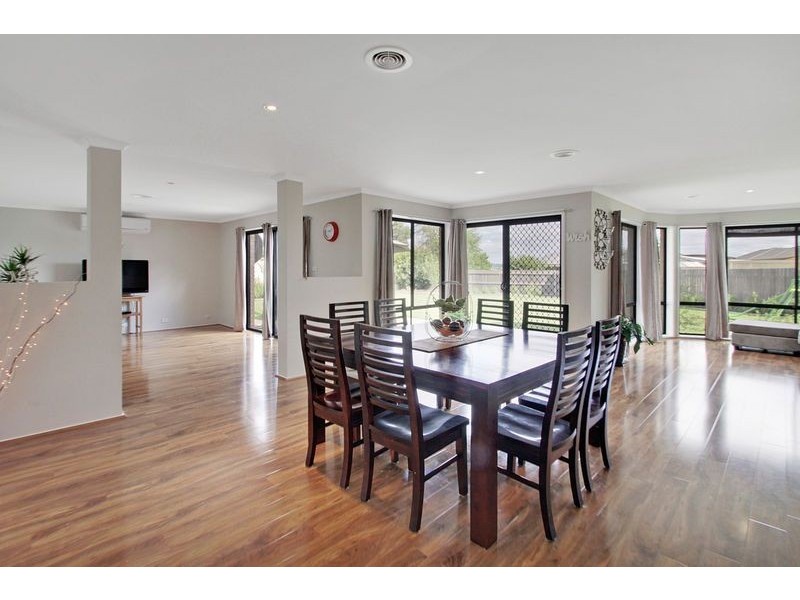 12 Lovely Close, Dunlop ACT 2615