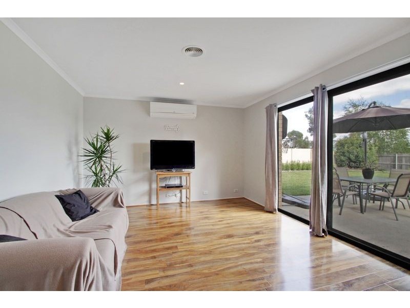 12 Lovely Close, Dunlop ACT 2615