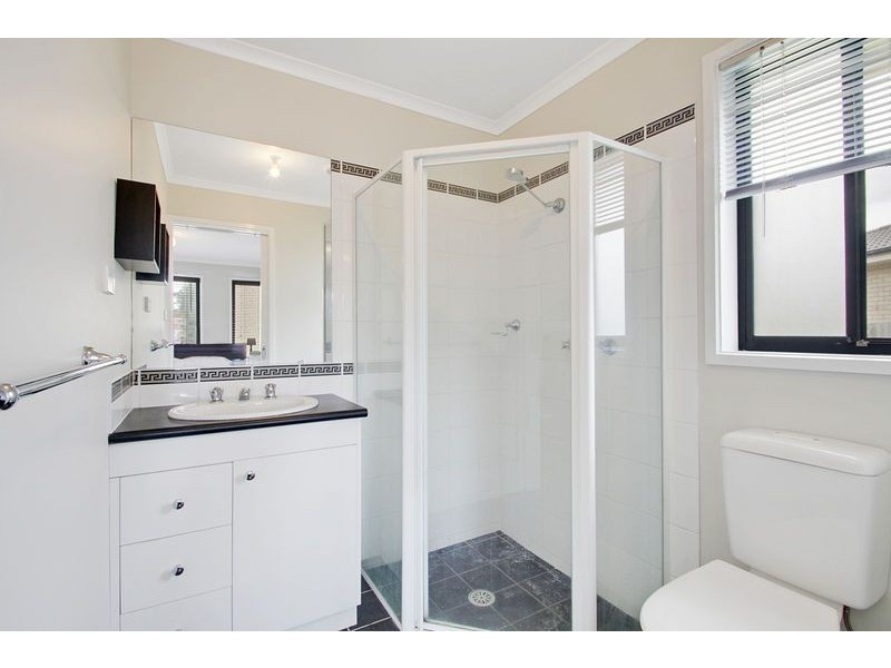 12 Lovely Close, Dunlop ACT 2615