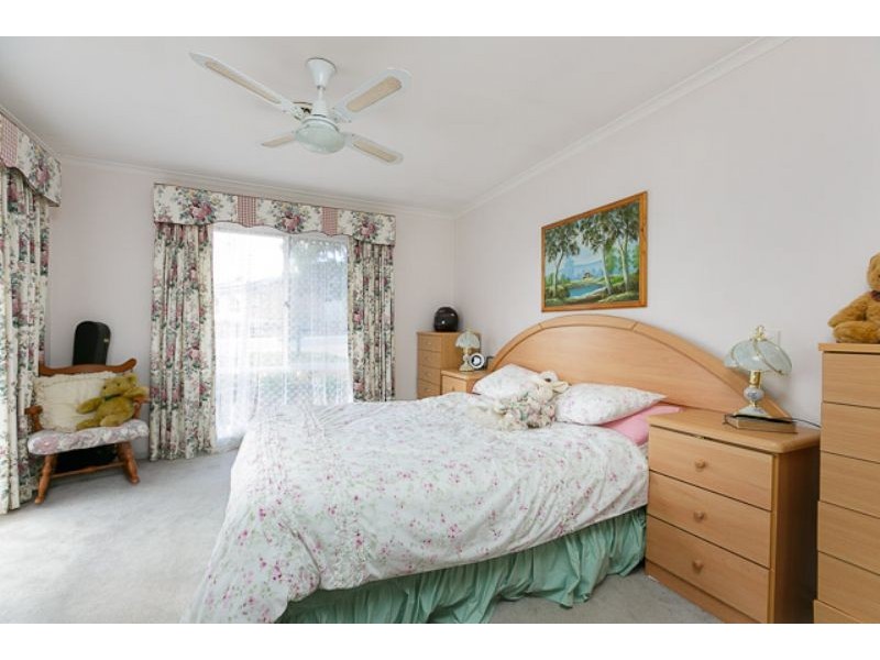 10 Evelyn Owen Crescent, Dunlop ACT 2615