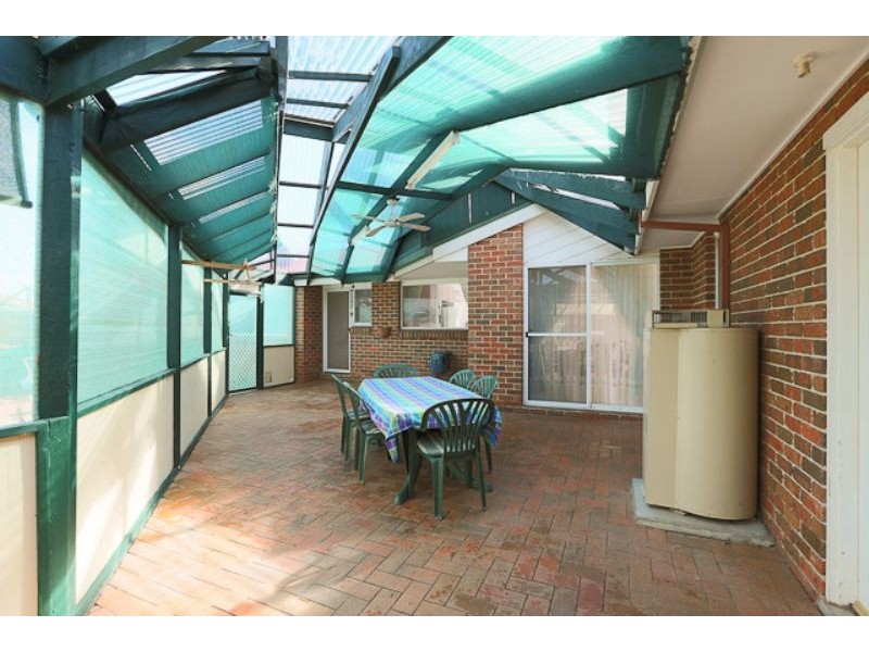 10 Evelyn Owen Crescent, Dunlop ACT 2615