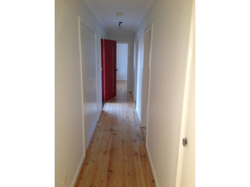 252 Goyder Street, Narrabundah ACT 2604