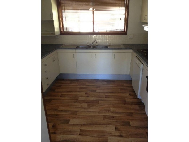 8 MacIntyre Place, Charnwood ACT 2615