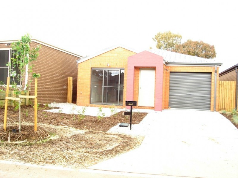 71 Ian Nicol Street, Watson ACT 2602