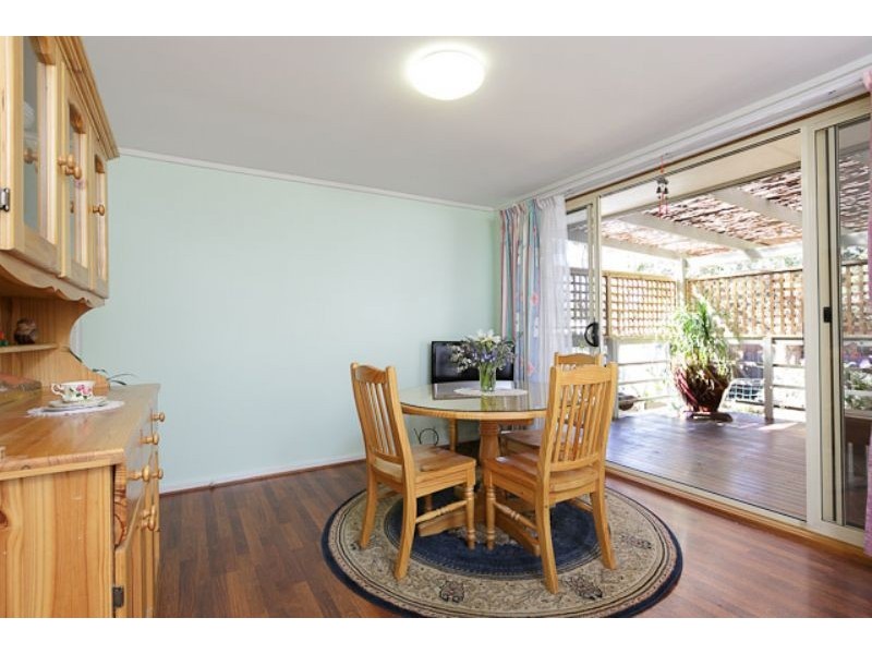 8 Bennie Street, Macgregor ACT 2615