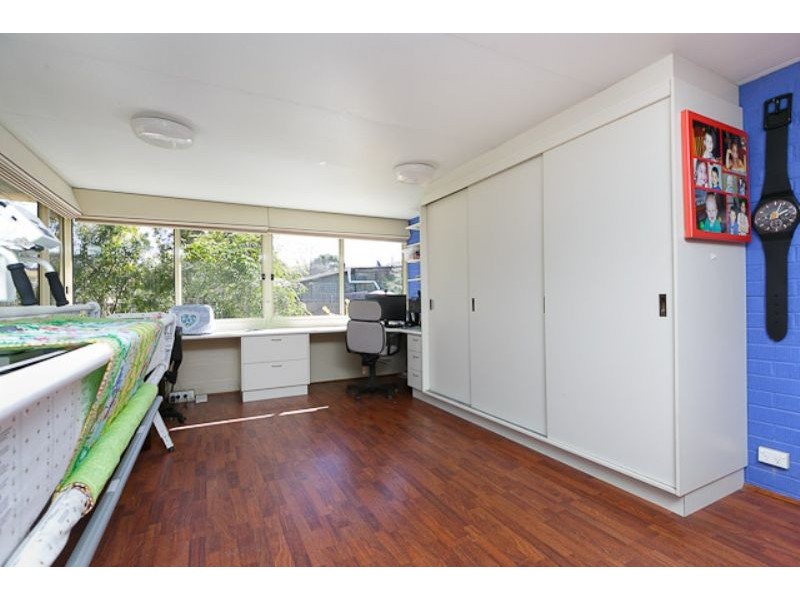 8 Bennie Street, Macgregor ACT 2615