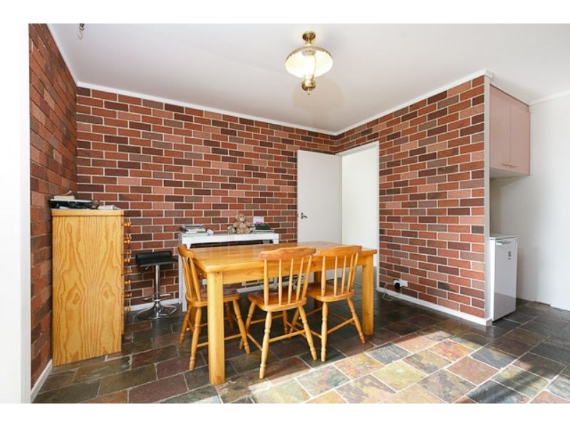 4 Kerr Place, Charnwood ACT 2615