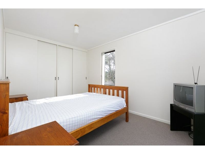 4 Kerr Place, Charnwood ACT 2615