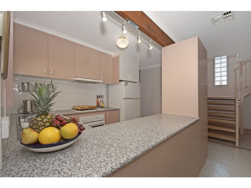 2 Watchorn Close, Holt ACT 2615