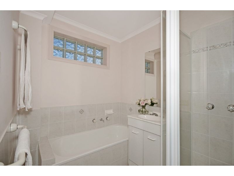 2 Watchorn Close, Holt ACT 2615