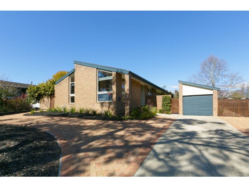 7 Beaurepaire Crescent, Holt ACT 2615