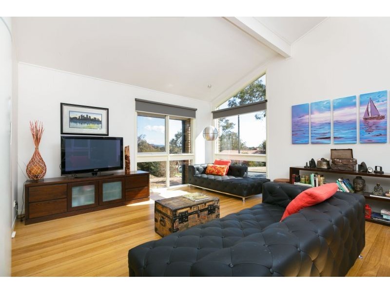 7 Beaurepaire Crescent, Holt ACT 2615