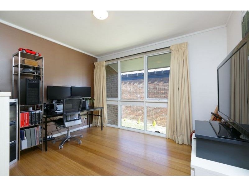 7 Beaurepaire Crescent, Holt ACT 2615